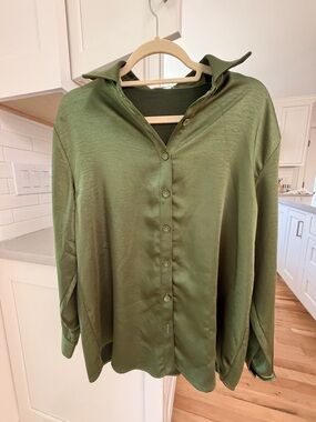 Lovers + Friends Olive Green Satin Button-Front Shirt